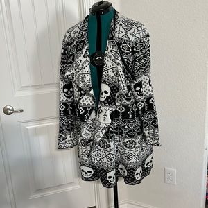 Torrid - Size 3 - Skull Sweater